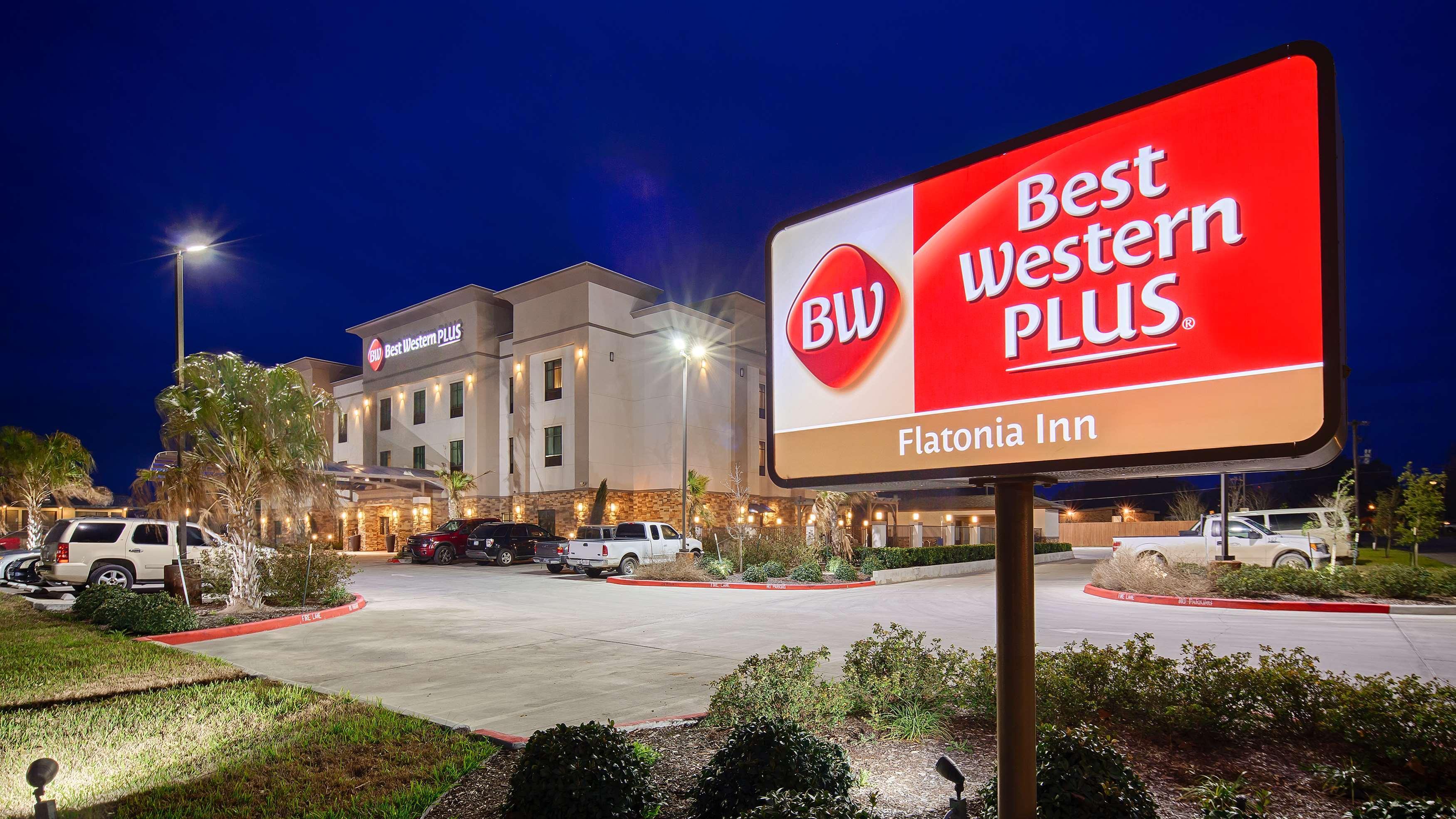 Best Western Plus Flatonia Inn Exterior foto