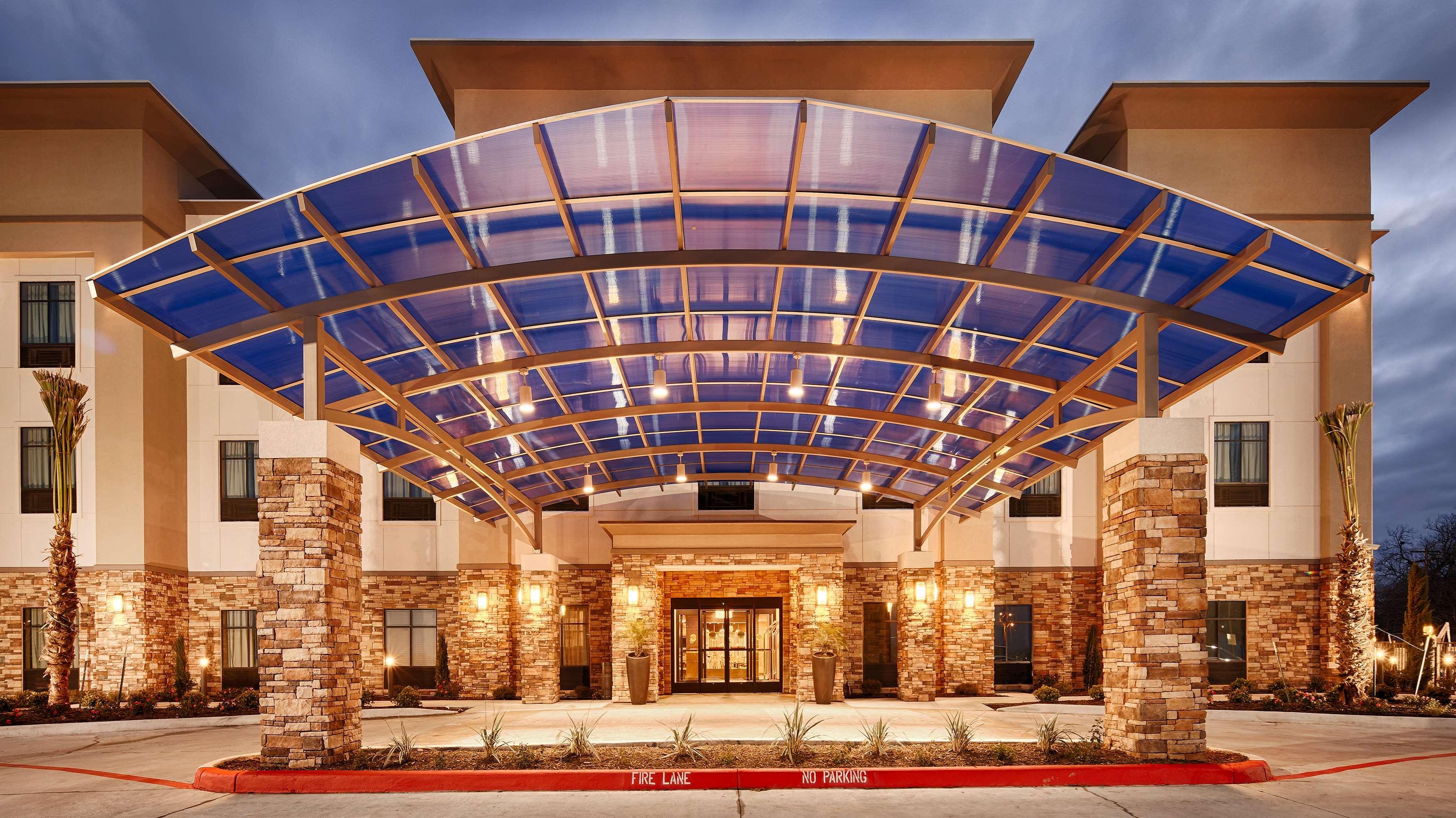 Best Western Plus Flatonia Inn Exterior foto